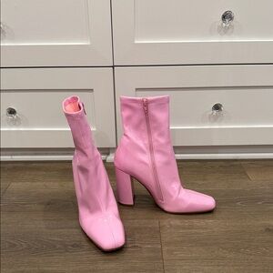 Steve Madden Glossy Pink Heeled Boots